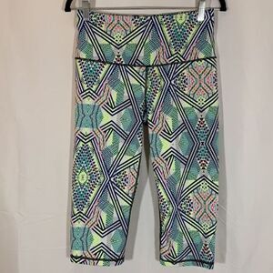 Victoria’s Secret Sport Knockout Crop
